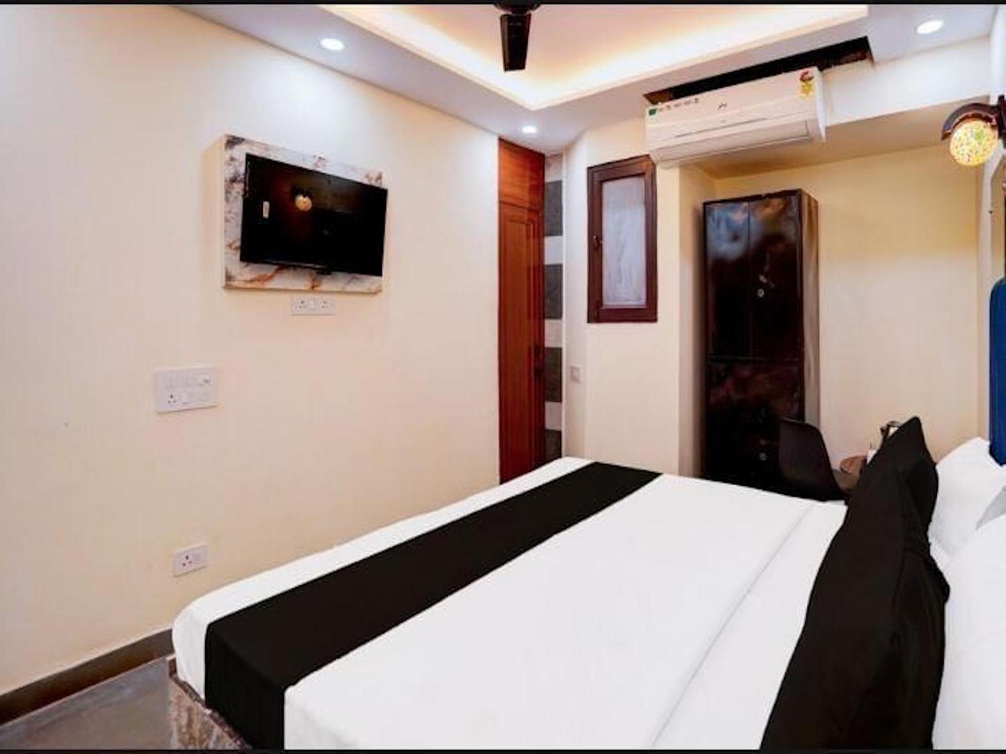 Hotel City Palace New Delhi Buitenkant foto