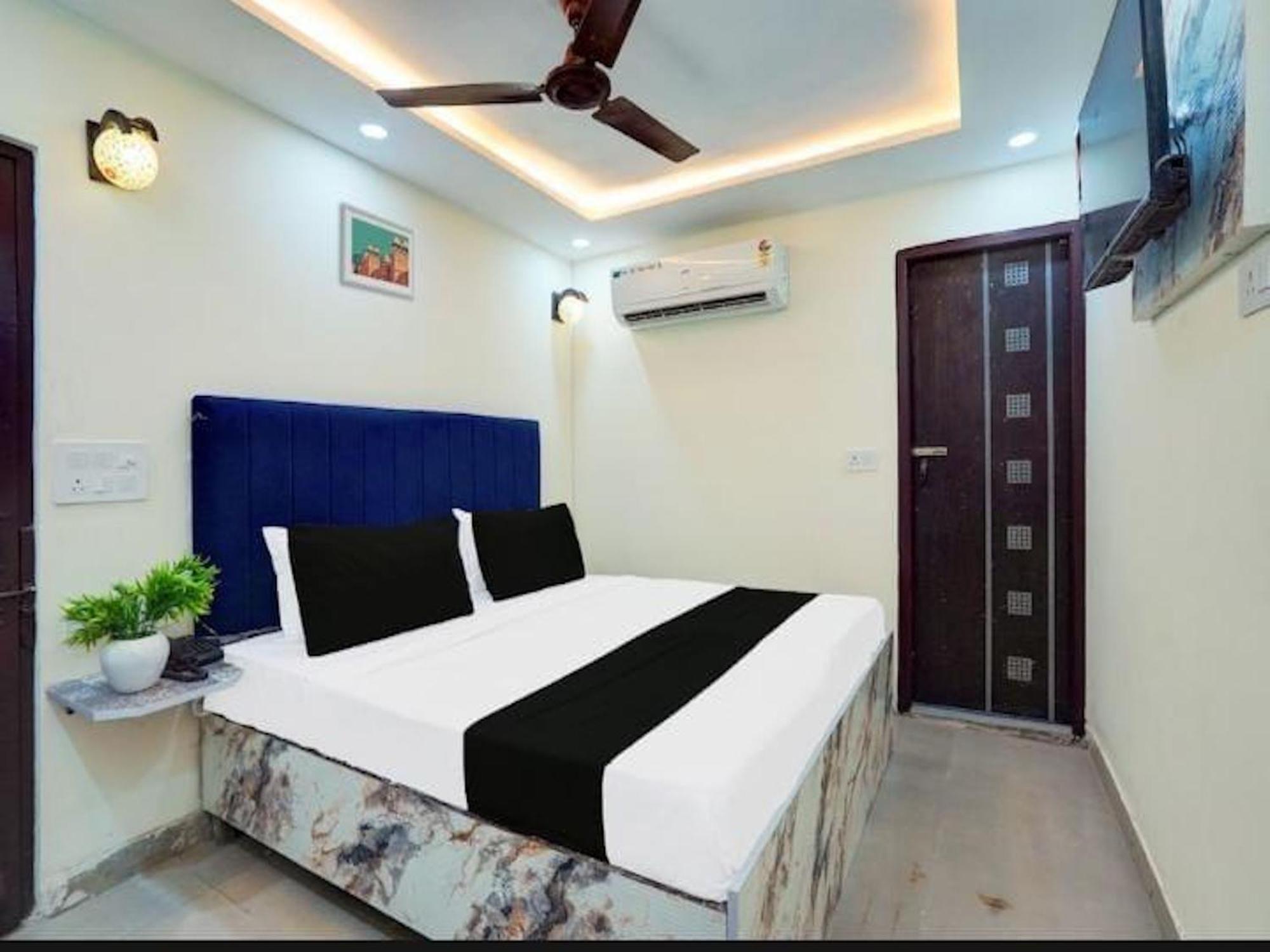 Hotel City Palace New Delhi Buitenkant foto